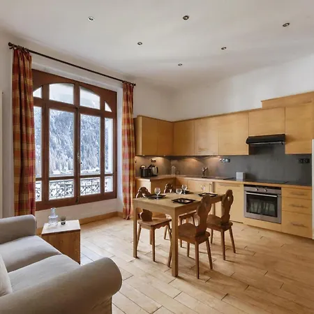 Апартаменти Majestic Near Skiing - Happy Шамоні