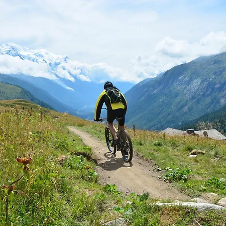 Majestic Near Skiing - Happy Daire *